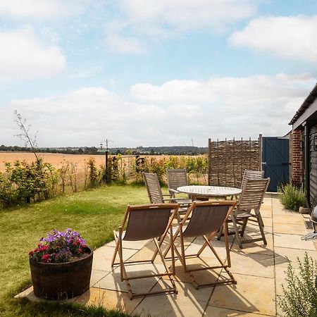 Linseed Barn- Stamford Holiday Cottages Екстер'єр фото