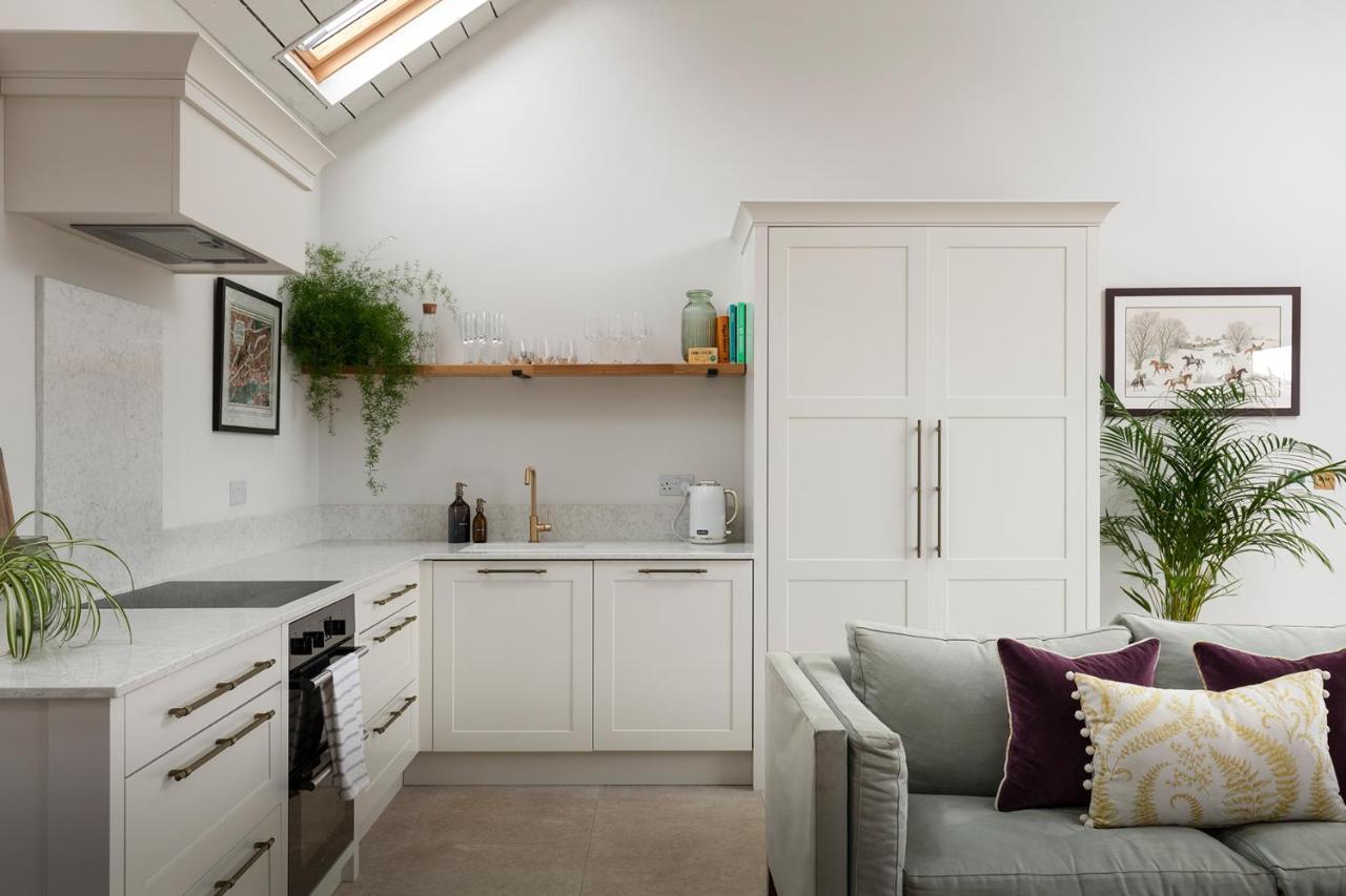 Linseed Barn- Stamford Holiday Cottages Екстер'єр фото