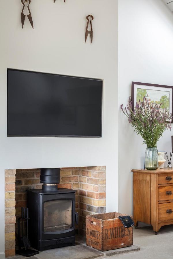 Linseed Barn- Stamford Holiday Cottages Екстер'єр фото